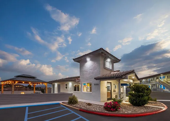 Days Inn By Wyndham Arroyo Grande Pismo Beach